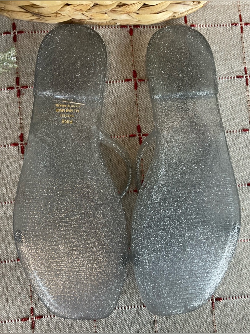Steve Madden “PIKE” Jelly Flip Flop Sandals Size 5 Silver Glitter New Slides - Picture 3 of 4